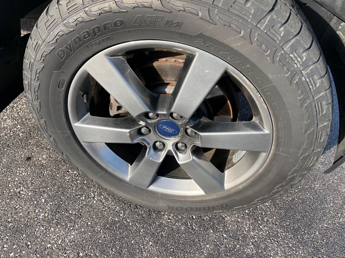 2017 Silver /Black Ford F-150 XLT SuperCrew 5.5-ft. Bed 4WD (1FTEW1EG4HF) with an 3.5L V6 DOHC 24V TWIN TURBO engine, 10 Speed Auto transmission, located at 11115 Chardon Rd. , Chardon, OH, 44024, (440) 214-9705, 41.580246, -81.241943 - Photo#14